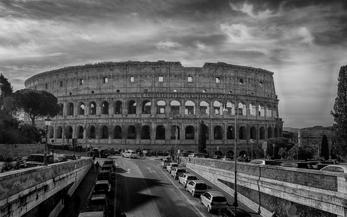 Colosium_BW